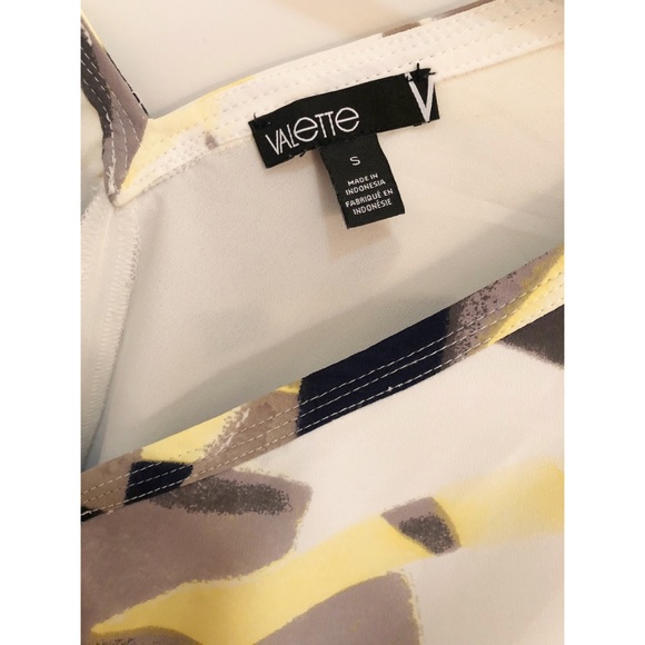 Valette Cold Shoulder Blouse - Picture 3 of 5